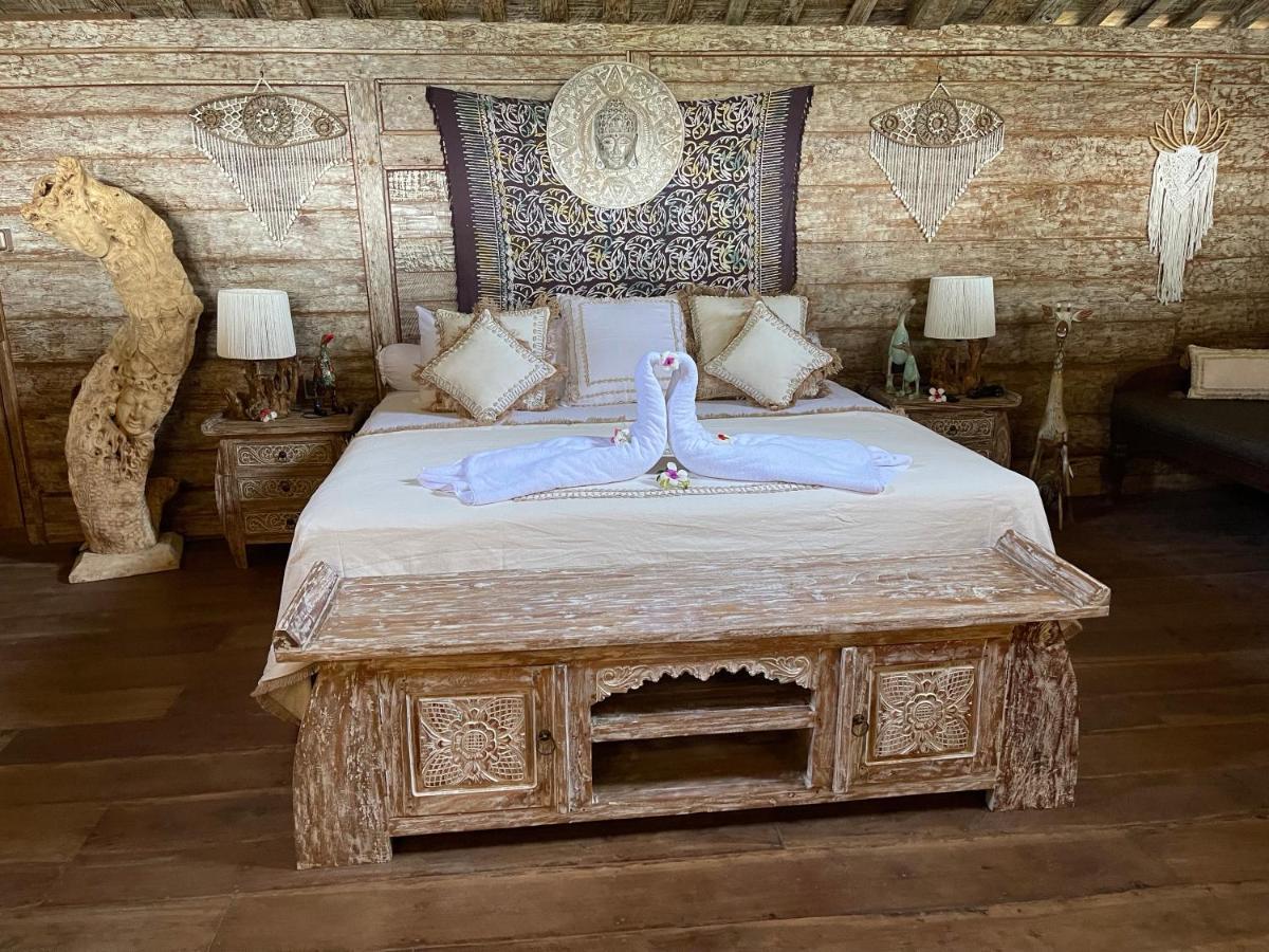 Louka Beach Bali Tianyar Екстериор снимка