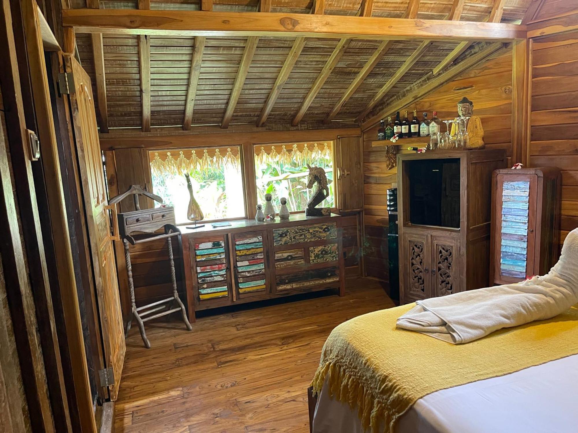 Louka Beach Bali Tianyar Екстериор снимка