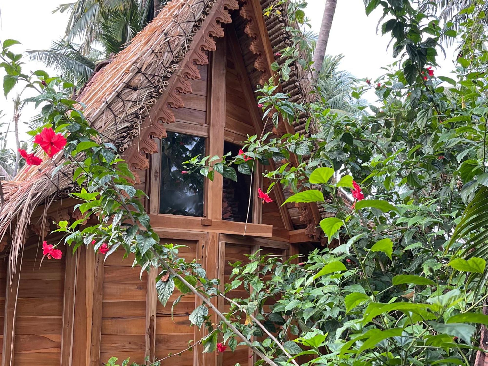 Louka Beach Bali Tianyar Екстериор снимка