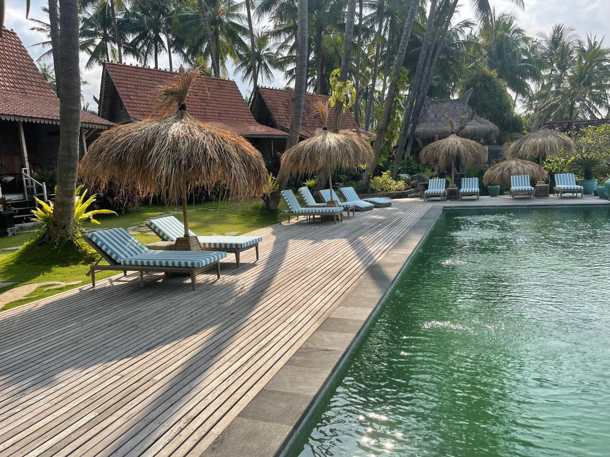 Louka Beach Bali Tianyar Екстериор снимка